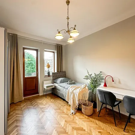 3 - Masaryk A 100m2 Centrum Кошице