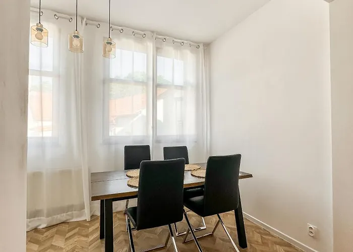 3 - Masaryk A 100m2 Centrum Kassa